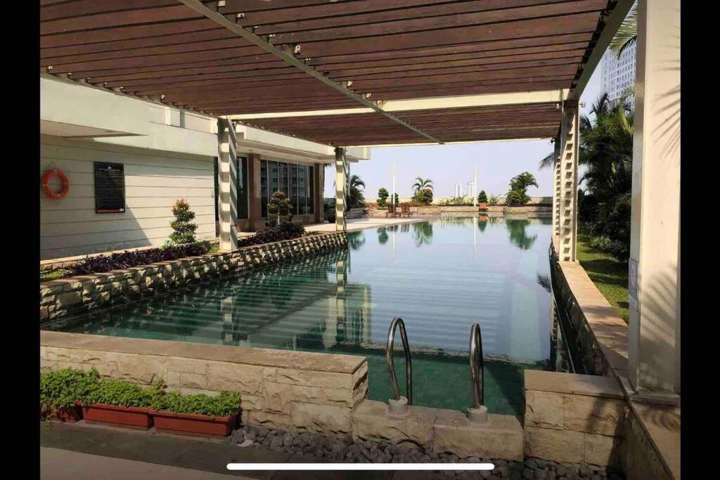 Central Park Residences Yakarta Exterior foto